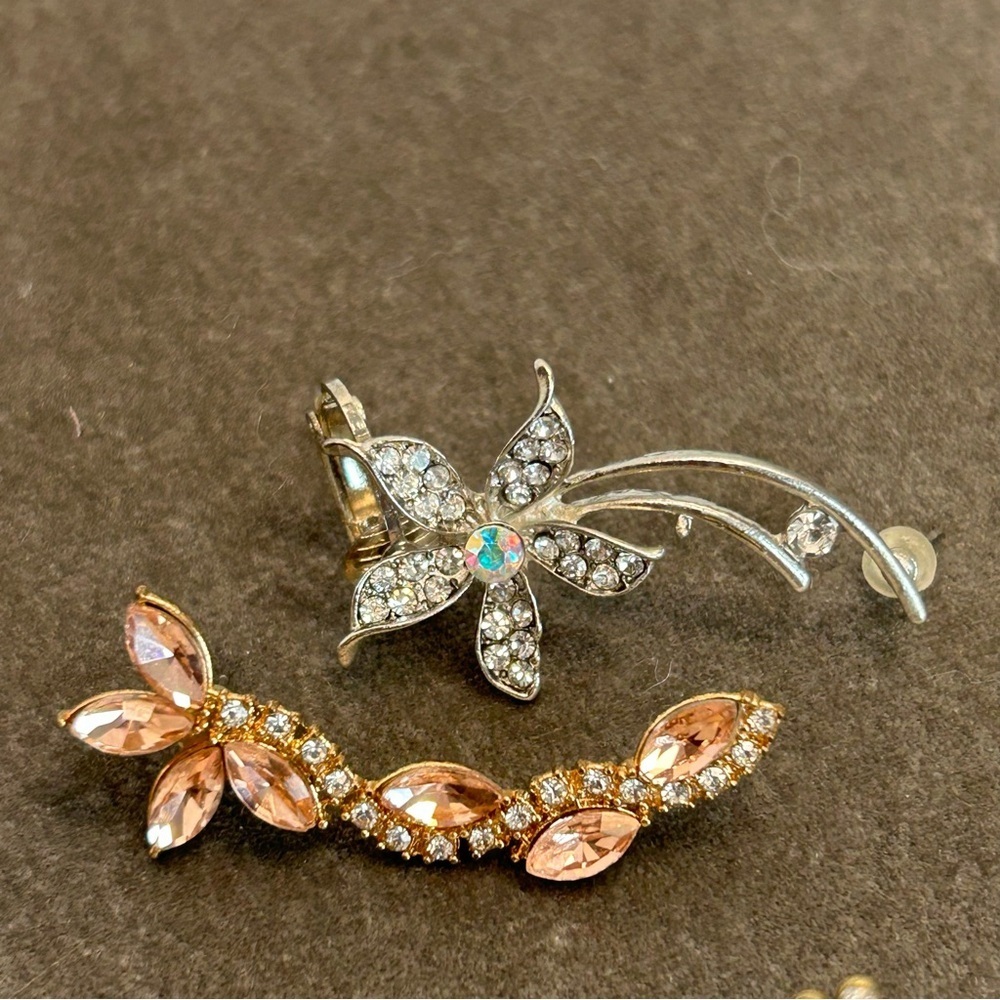 Bundle of ear wrap cuffs ear jackets ear sleeves rhinestone sparkly earrings - Picture 4 of 7